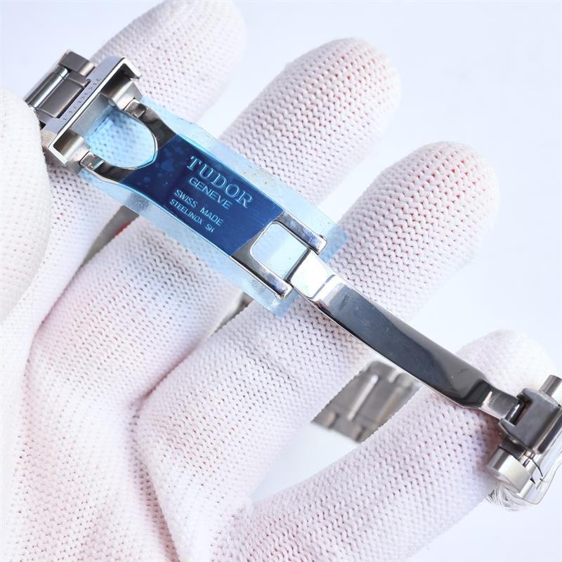 202457162425500 1150